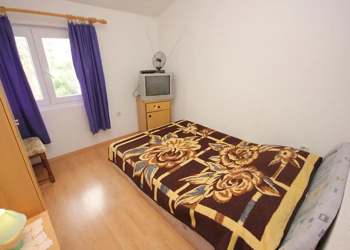 With Parking Space Kraj, Pasman - 8502 Tkon